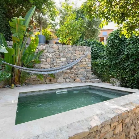 Golfe De St Tropez 3 Pieces Jardin Piscine Privee Apartment Sainte-Maxime
