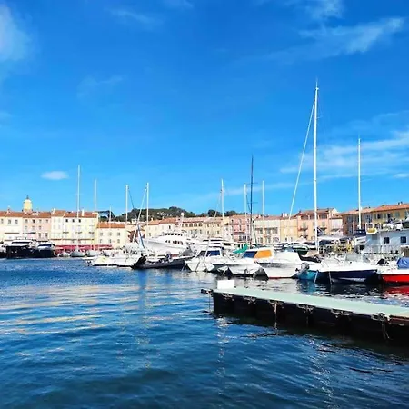 Apartment Golfe De St Tropez 3 Pieces Jardin Piscine Privee Sainte-Maxime