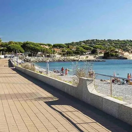 Golfe De St Tropez 3 Pieces Jardin Piscine Privee Apartment
